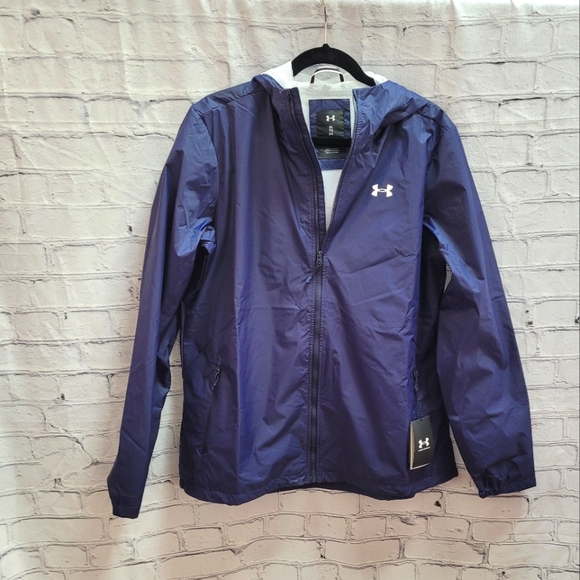 Under Armour Jackets & Blazers - Under Armor navy blue fitted wind breaker in XL.